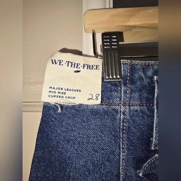 NEW Free People Major Leagues Mid Rise Cuffed Jeans - Picture 6 of 15